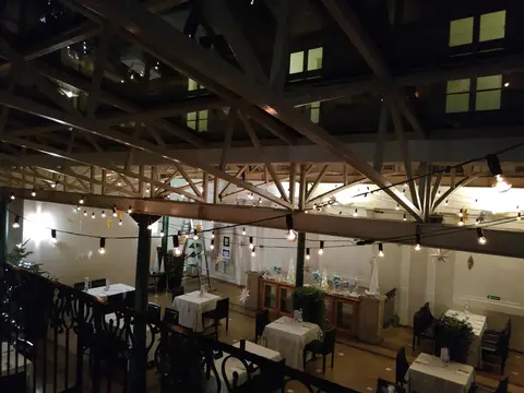 Girlandy w Hotelu pod Różą - zdjęcie 1