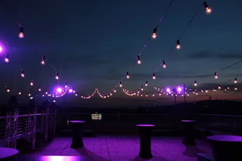 Girlandy w Novotelu - zdjęcie 1